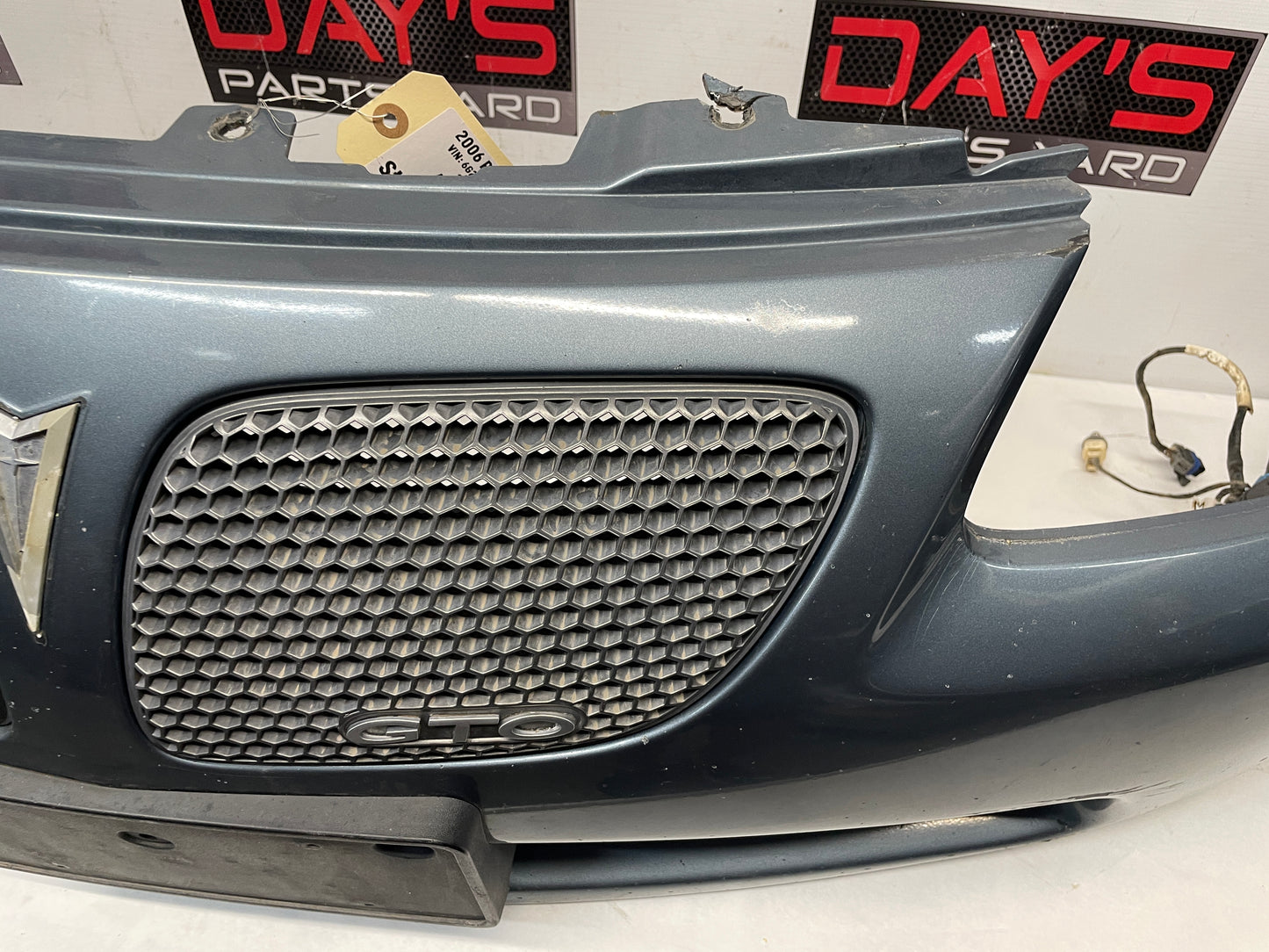 2006 Pontiac GTO Complete Rear Bumper Cover w/ Insert Valance Panel OEM - Day's Parts Yard