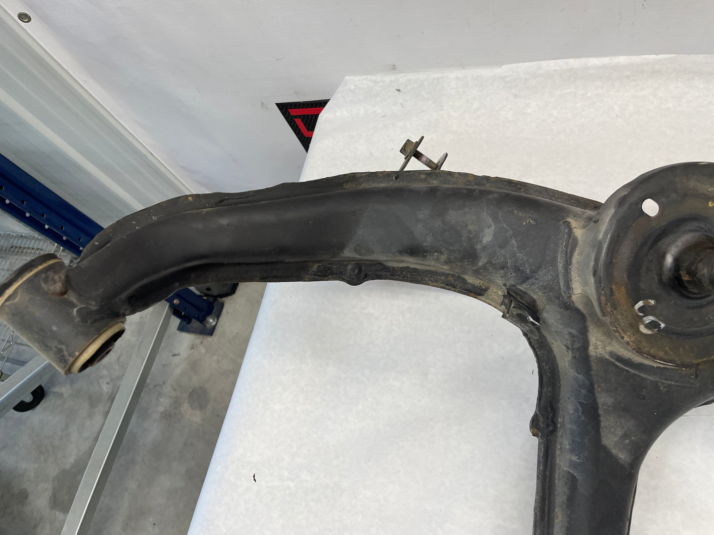 2005 Pontiac GTO LH Driver Rear Suspension Trailing Control Arm OEM - Day's Parts Yard