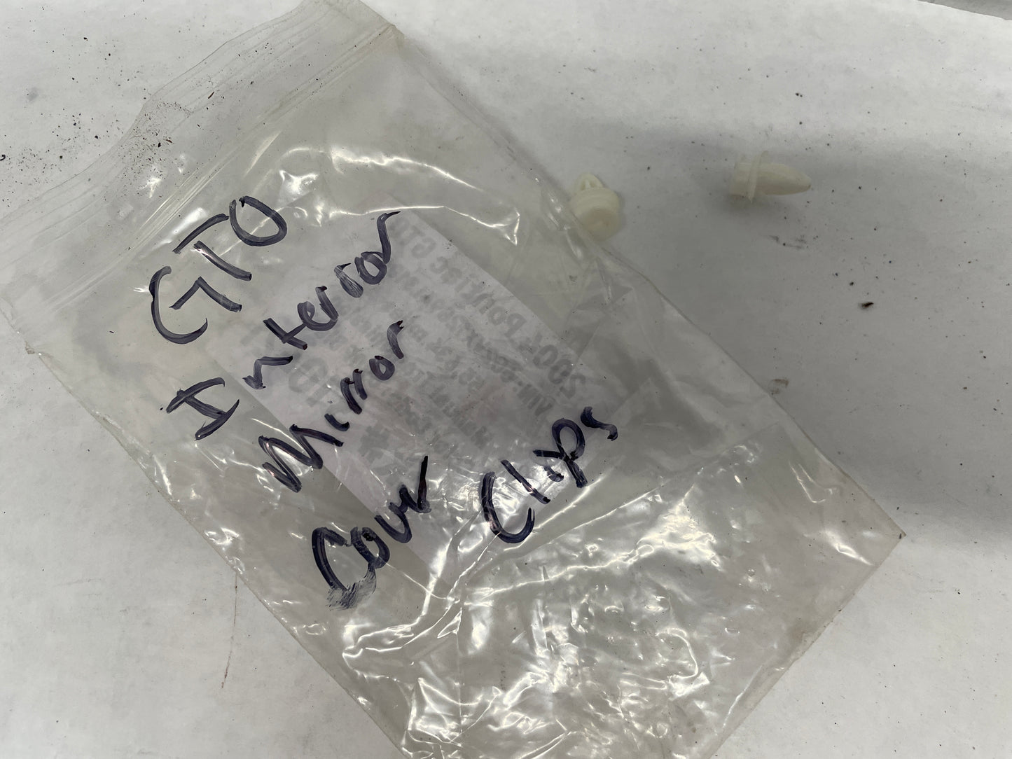 2004 Pontiac GTO Interior Mirror Cover Clips OEM - Day's Parts Yard