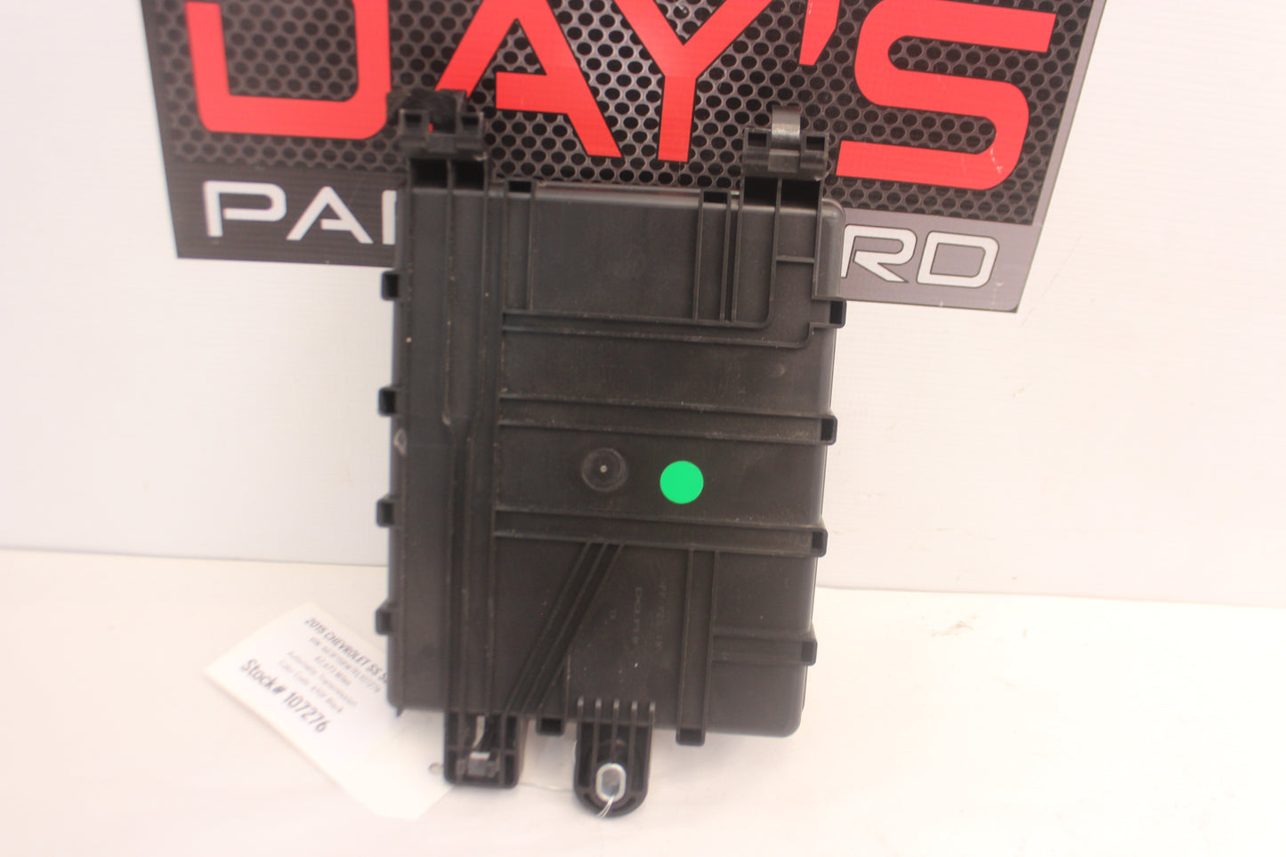 2015 Chevy SS Sedan Rear Fuse Box Relay Panel OEM - Day's Parts Yard
