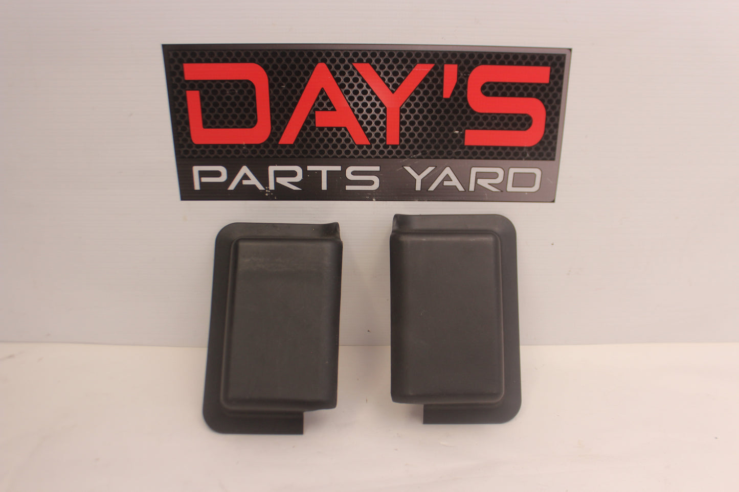2015 Chevy SS Sedan RH & LH Seat Plug Connector Wire Covers OEM - Day's Parts Yard