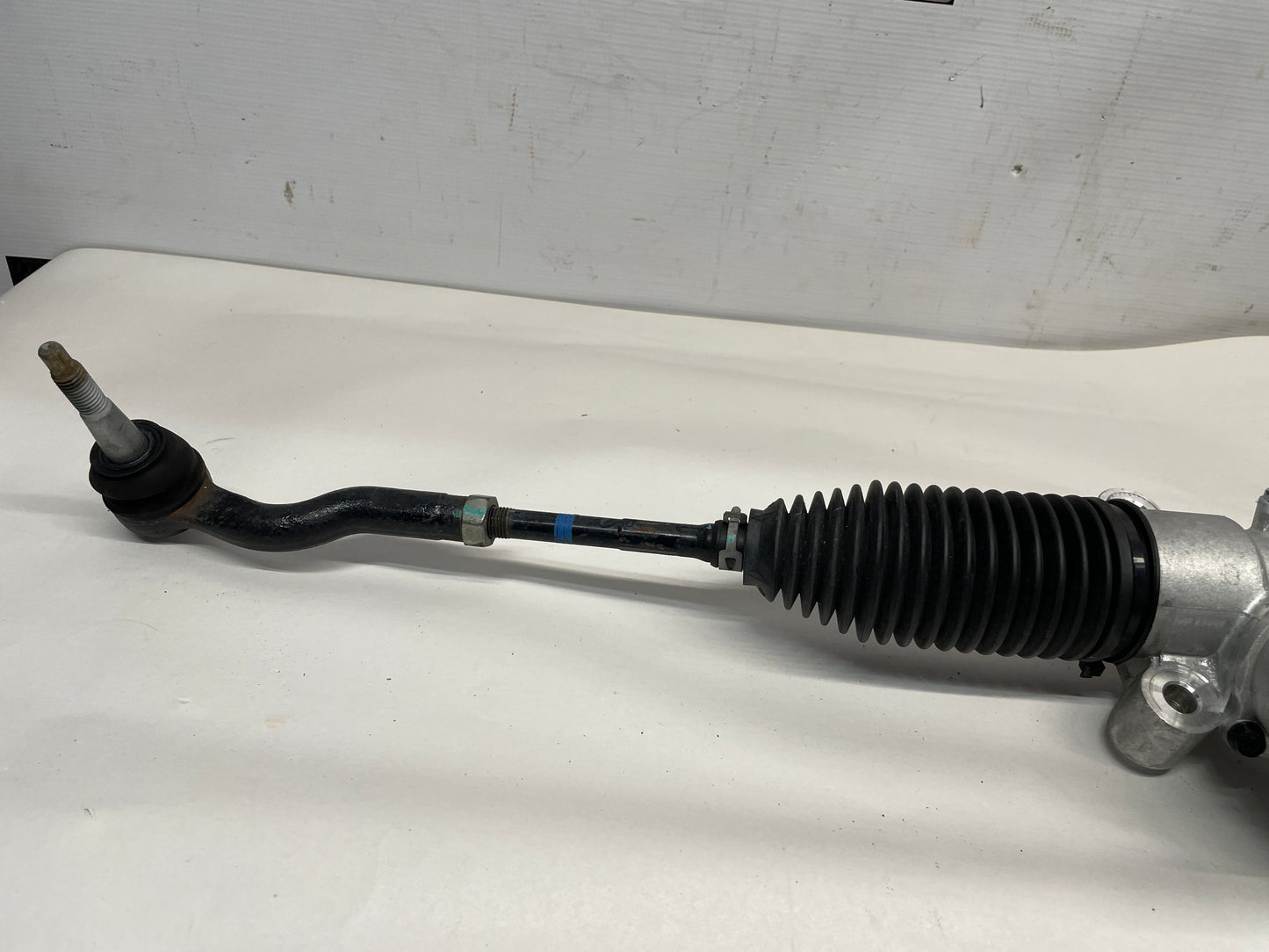 2014 Chevy SS Sedan Steering Rack and Pinion Assembly OEM - Day's Parts Yard