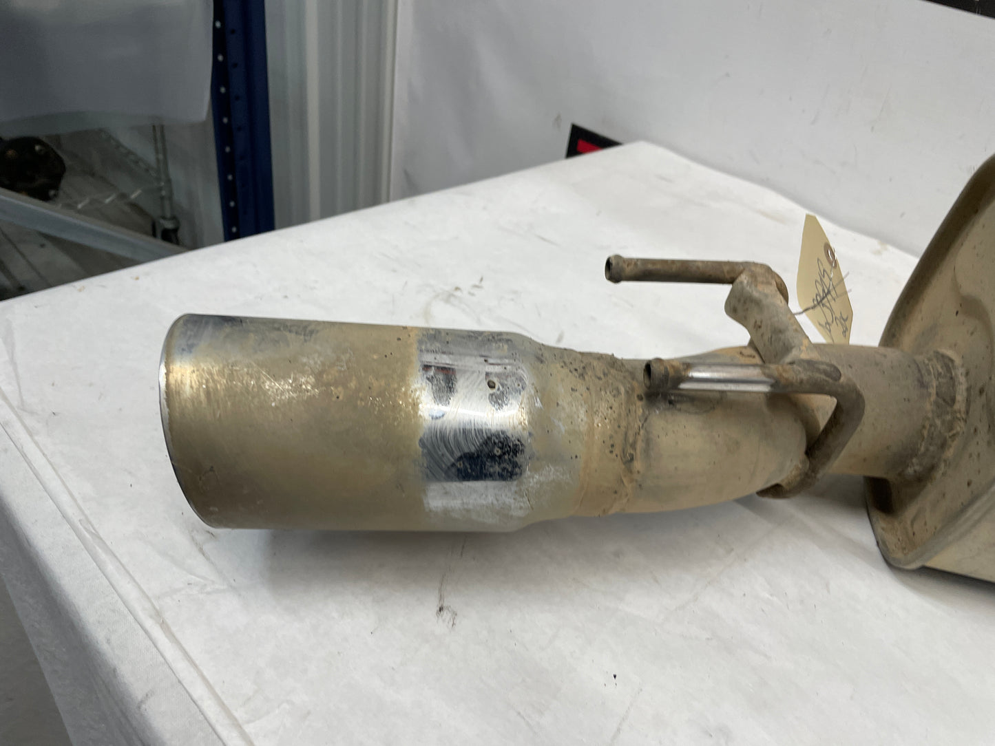 2006 Pontiac GTO RH & LH Axle Back Exhaust Mufflers Factory OEM - Day's Parts Yard