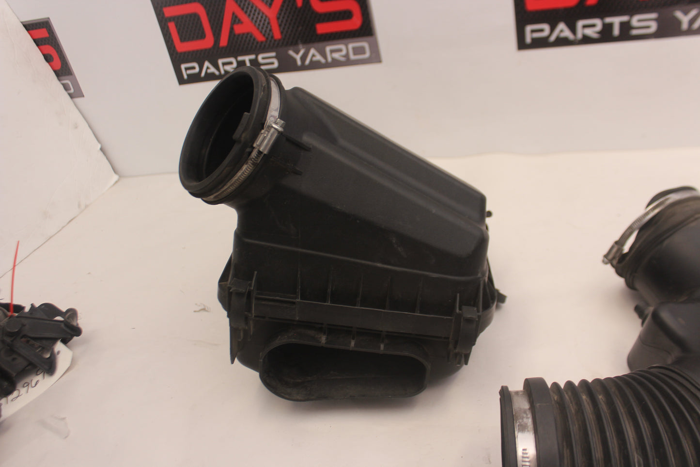 2015 Chevy SS Sedan Factory Air Intake Assembly OEM - Day's Parts Yard