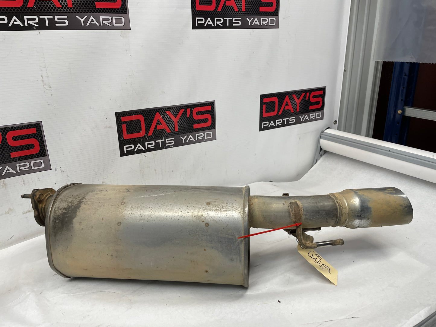 2006 Pontiac GTO RH & LH Axle Back Exhaust Mufflers Factory OEM - Day's Parts Yard