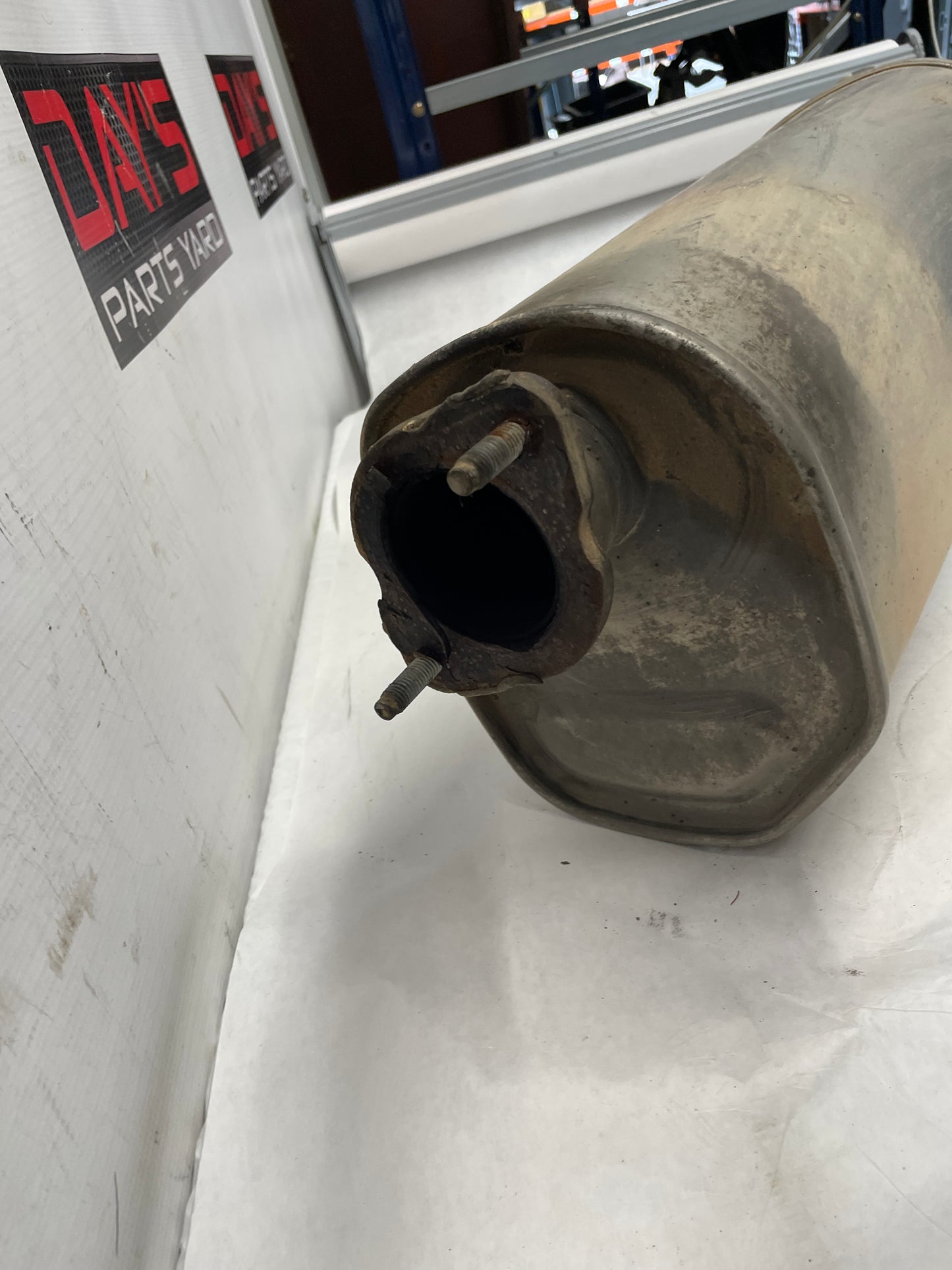2006 Pontiac GTO RH & LH Axle Back Exhaust Mufflers Factory OEM - Day's Parts Yard