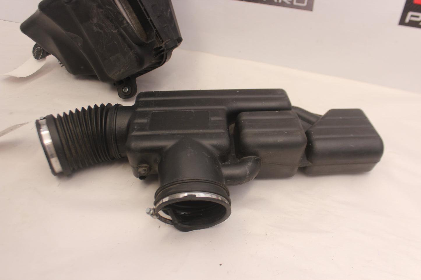 2015 Chevy SS Sedan Factory Air Intake Assembly OEM - Day's Parts Yard