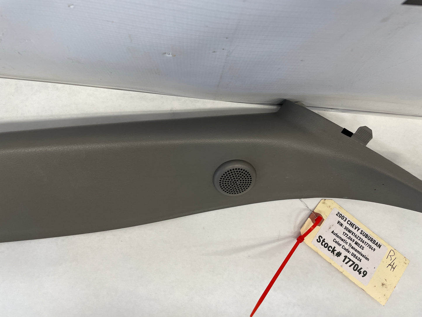 2003 Chevy Suburban RH & LH Interior A Pillar Windshield Trim Molding OEM - Day's Parts Yard