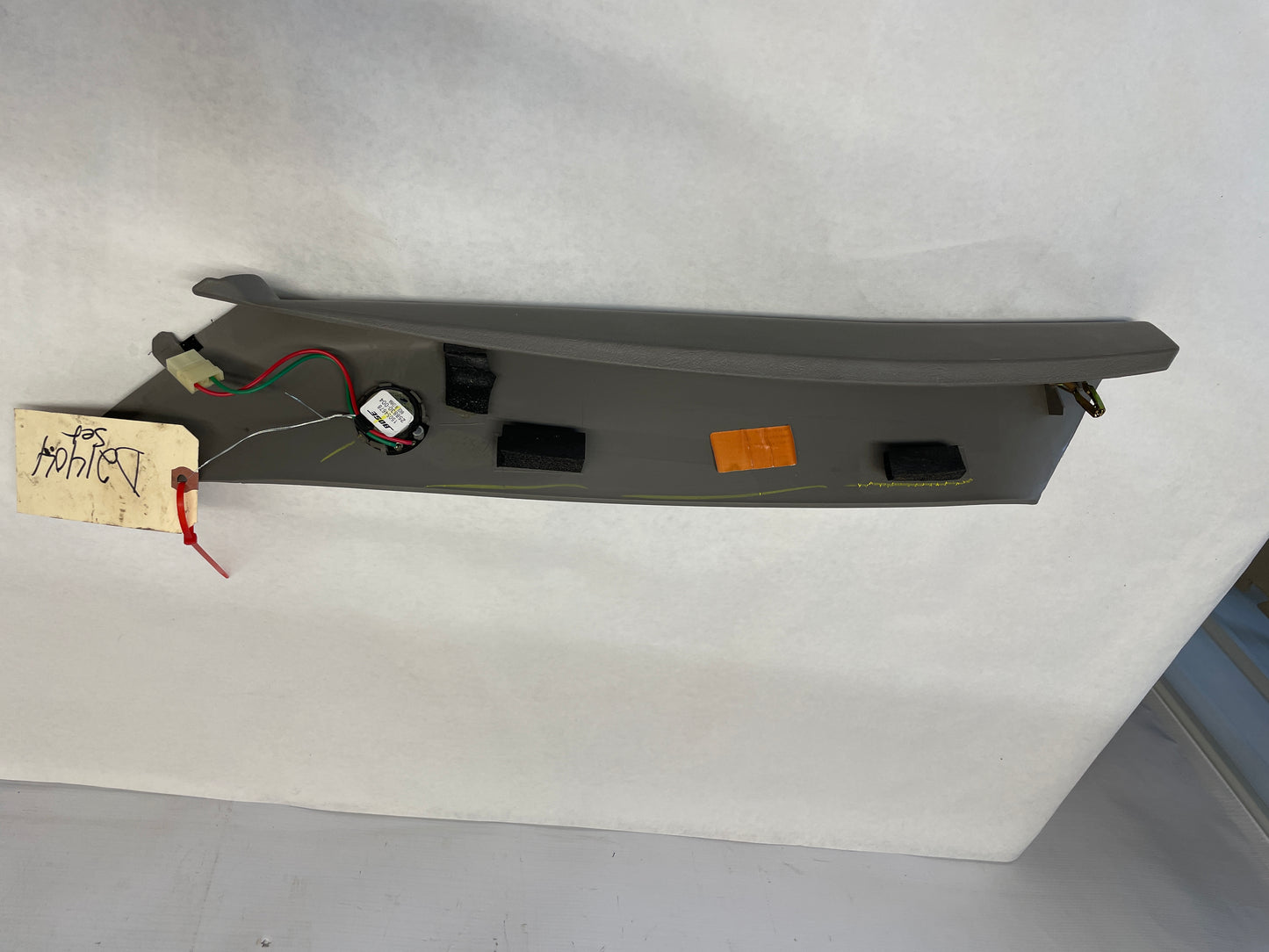 2003 Chevy Suburban RH & LH Interior A Pillar Windshield Trim Molding OEM - Day's Parts Yard