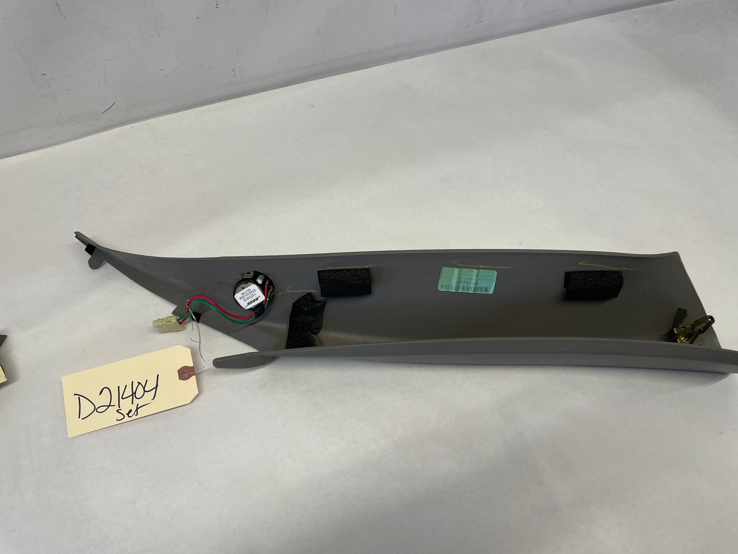 2003 Chevy Suburban RH & LH Interior A Pillar Windshield Trim Molding OEM - Day's Parts Yard