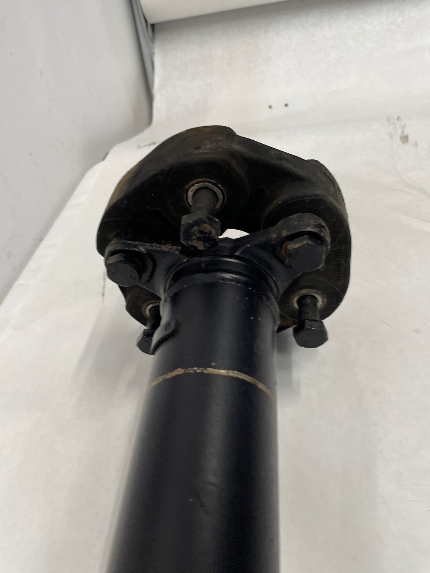 2006 Pontiac GTO Drive Shaft Driveshaft OEM - Day's Parts Yard