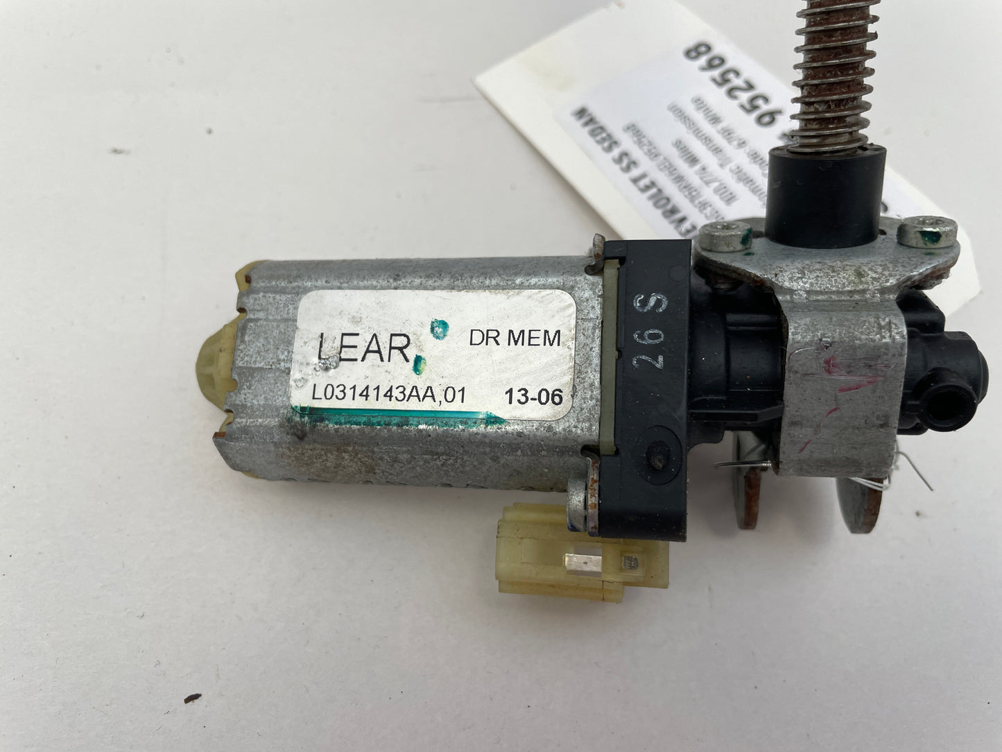 2014 Chevy SS Sedan Front LH Driver Seat Tack Adjustment Control Motor OEM - Day's Parts Yard