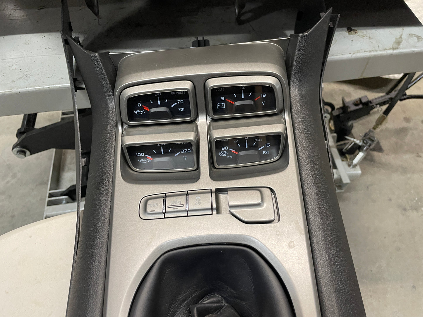2013 Chevy Camaro ZL1 Dash w/ Center Console OEM - Day's Parts Yard