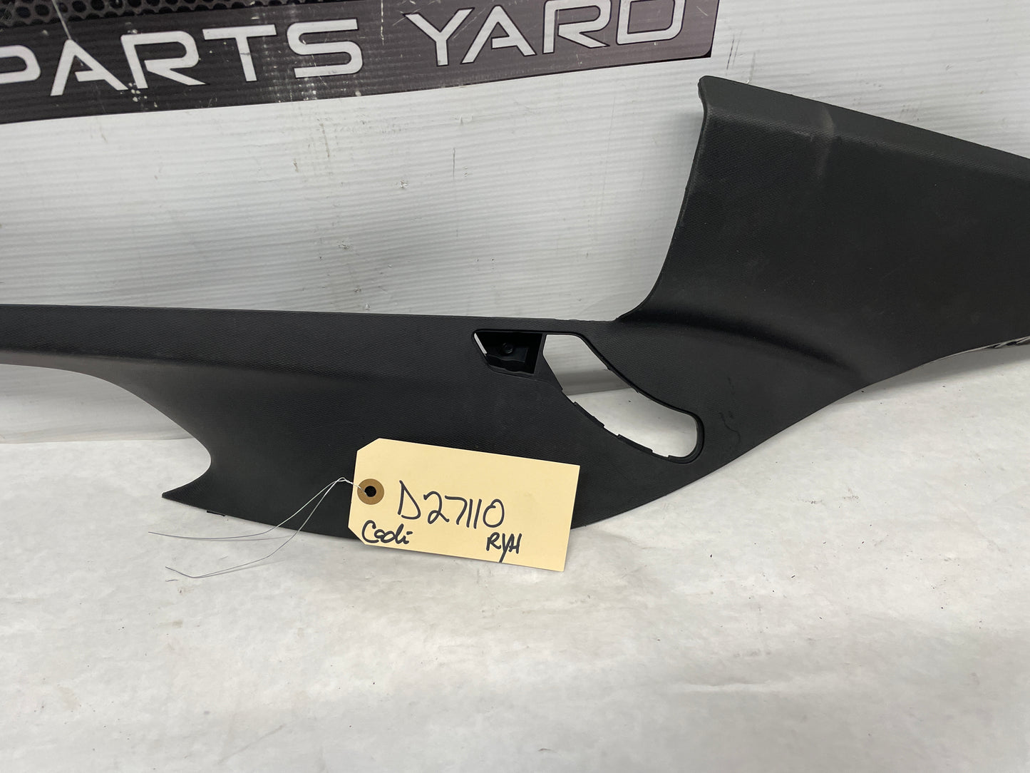 2016 Cadillac CTS-V RH Passenger Rear C Pillar Cover Trim Panel OEM