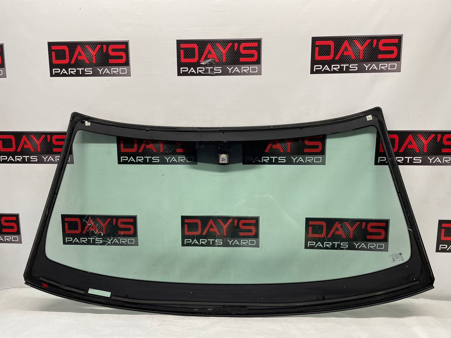 2013 Chevy Camaro ZL1 Front Windshield OEM LOCAL PICK UP ONLY - Day's Parts Yard