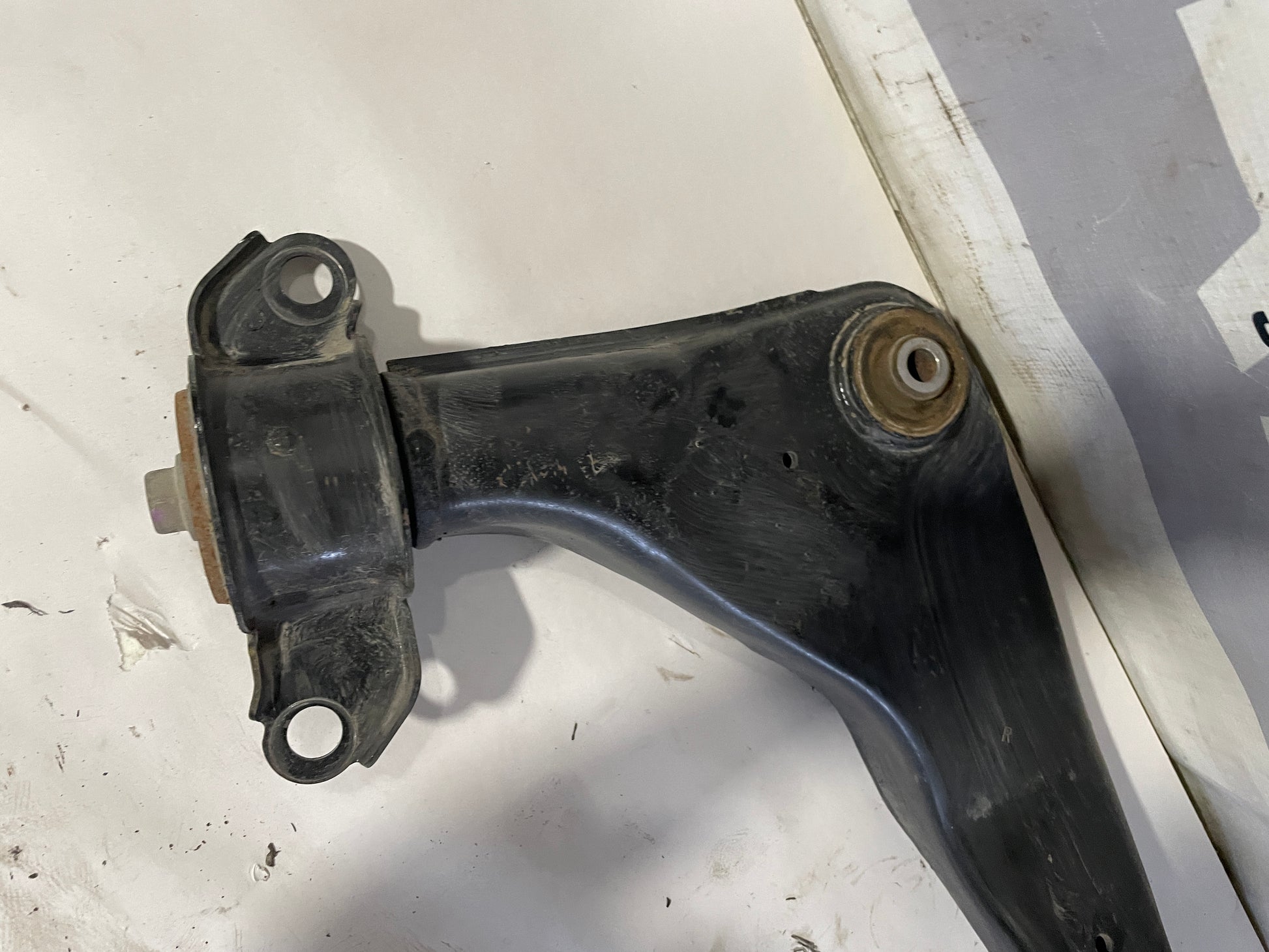 2015 Chevy Camaro SS 1LE Rear RH Passenger Upper Control Arm OEM - Day's Parts Yard