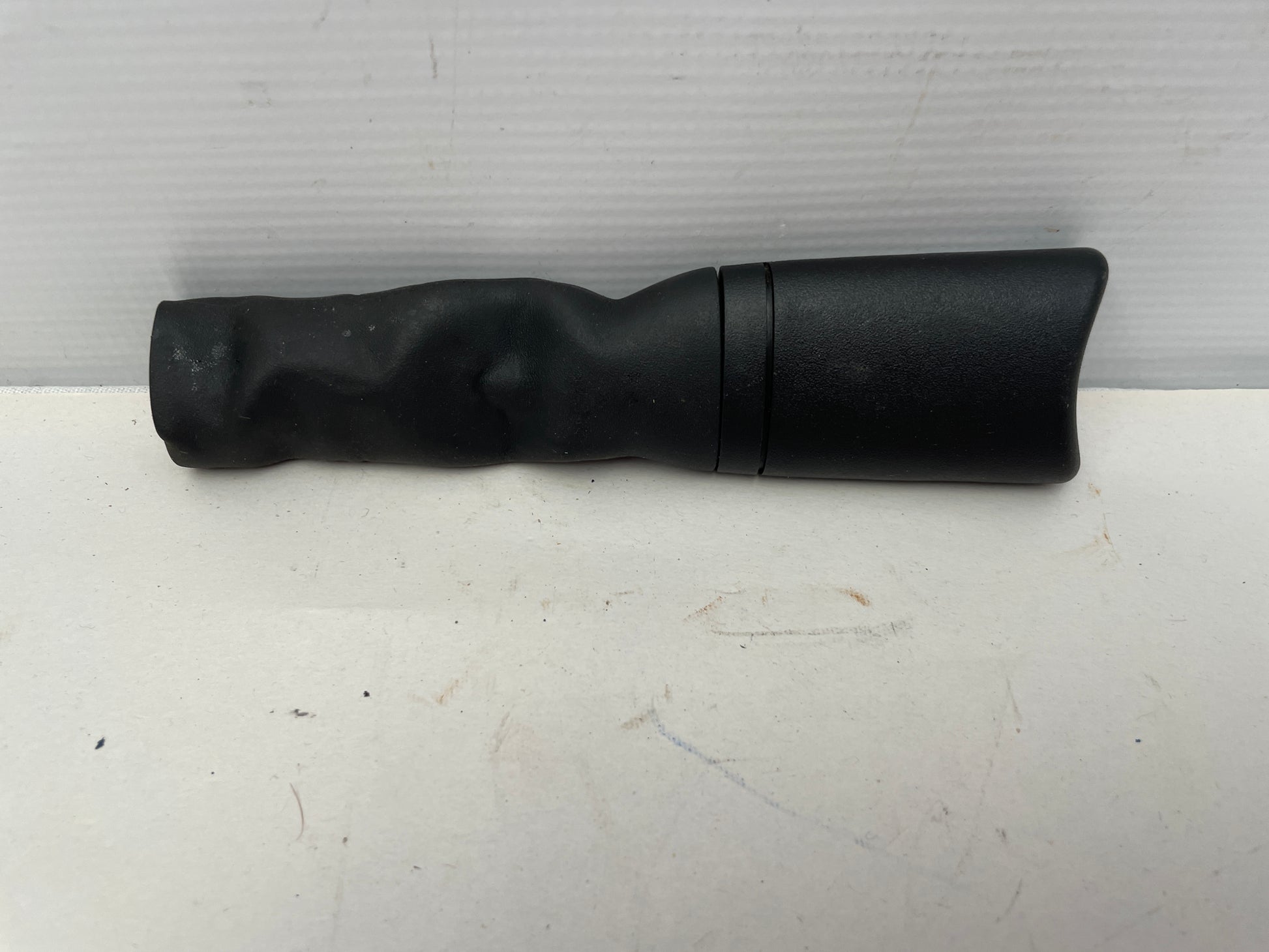 2014 Chevy SS Sedan LH Driver Seat  Pretensioner Boot OEM - Day's Parts Yard