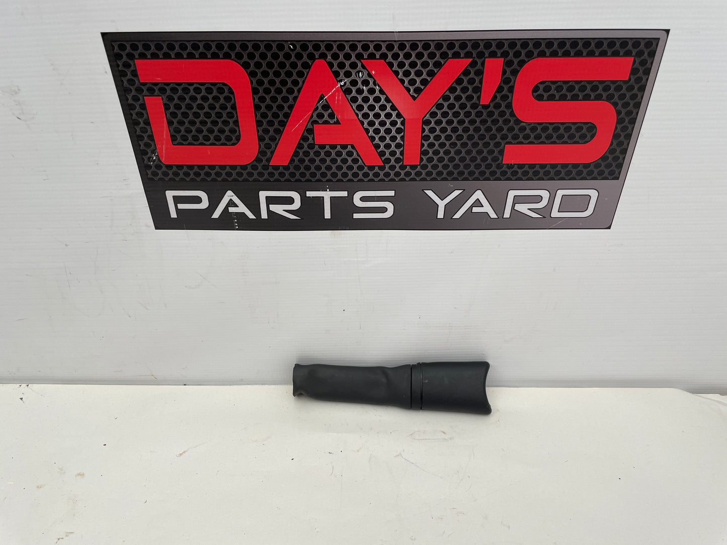 2015 Chevy SS Sedan RH Passenger Seat Pretensioner Sleeve Cover OEM - Day's Parts Yard