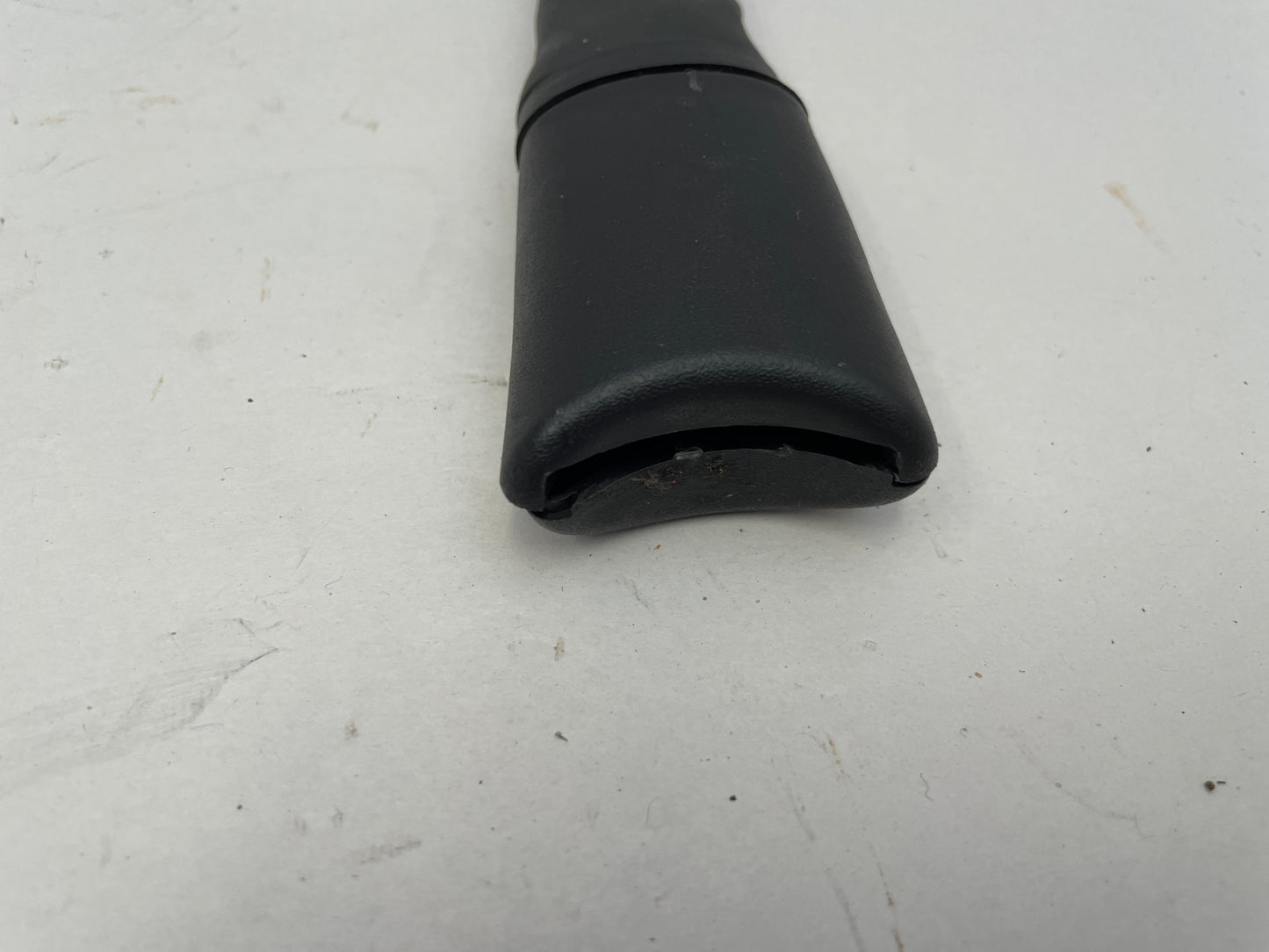 2015 Chevy SS Sedan RH Passenger Seat Pretensioner Sleeve Cover OEM - Day's Parts Yard