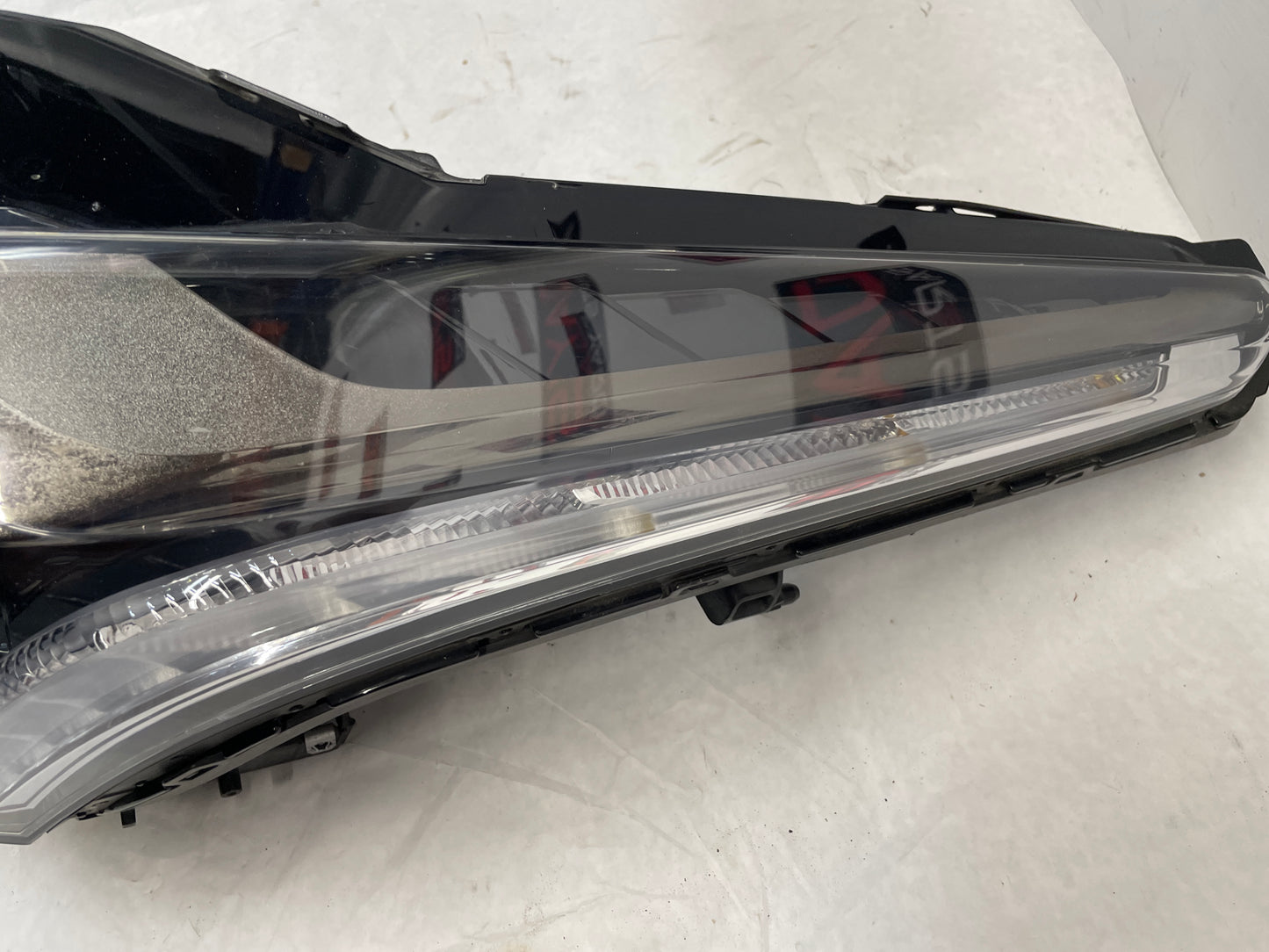 2016 Cadillac CTS-V LH Driver Headlight Head Light Lamp Xenon HID OEM