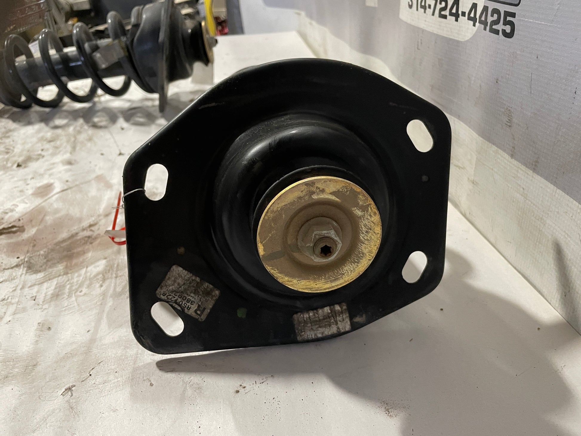 2015 Chevy Camaro SS 1LE Rear RH Passenger Shock Strut Absorber OEM - Day's Parts Yard