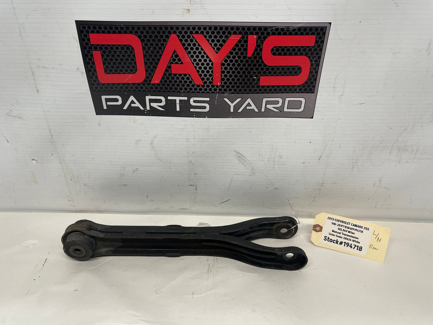 2013 Chevy Camaro 2SS LH Driver Rear Lower Control Trailing Drag Link Arm OEM - Day's Parts Yard
