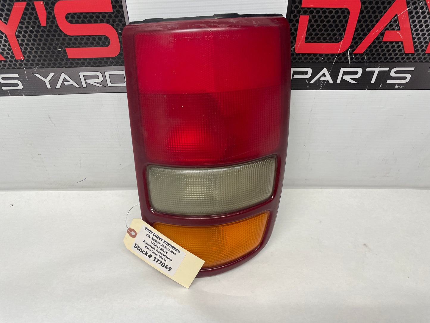 2003 Chevy Suburban LH Driver Tail Light Taillight Assembly OEM - Day's Parts Yard
