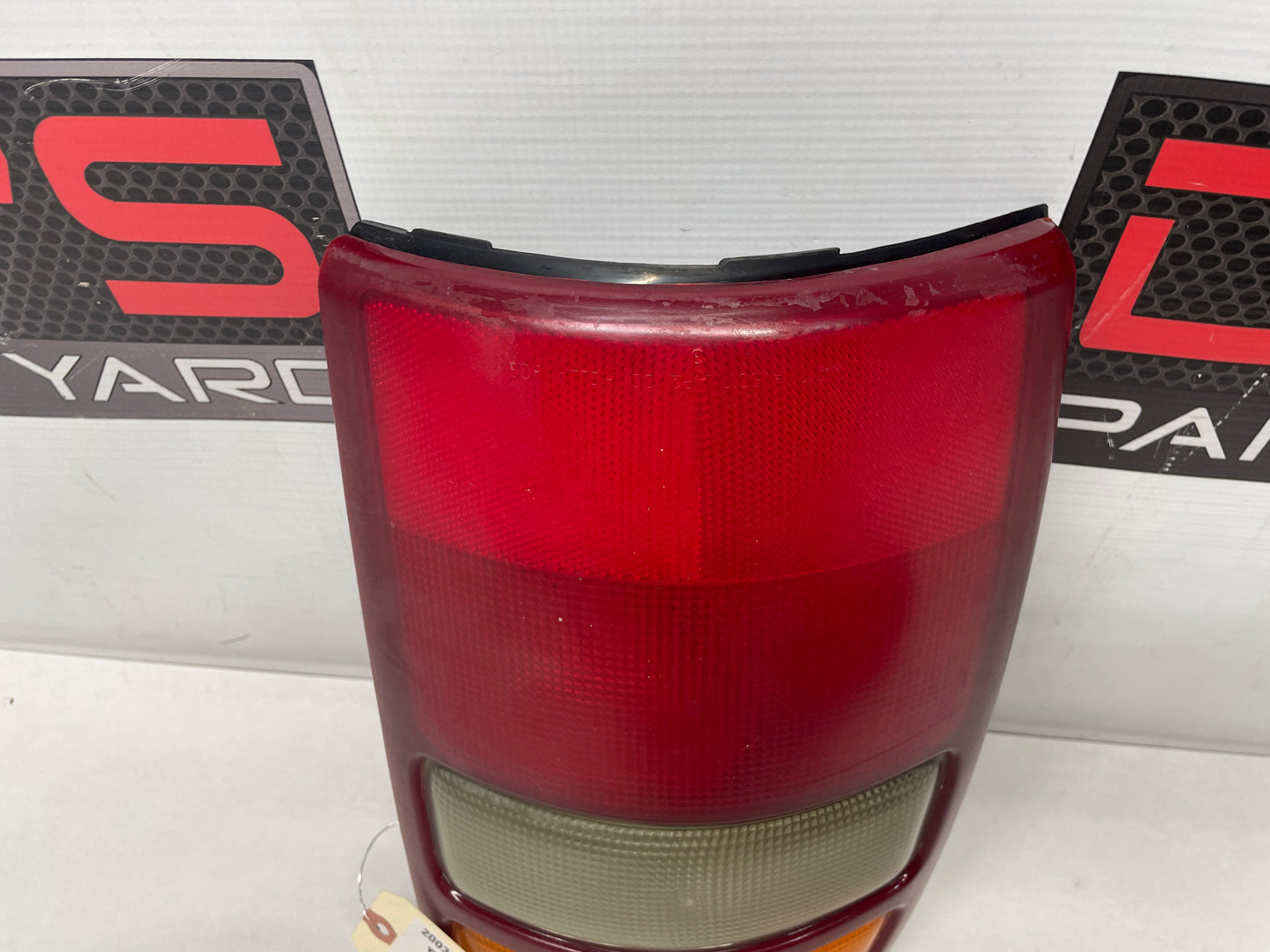 2003 Chevy Suburban LH Driver Tail Light Taillight Assembly OEM - Day's Parts Yard