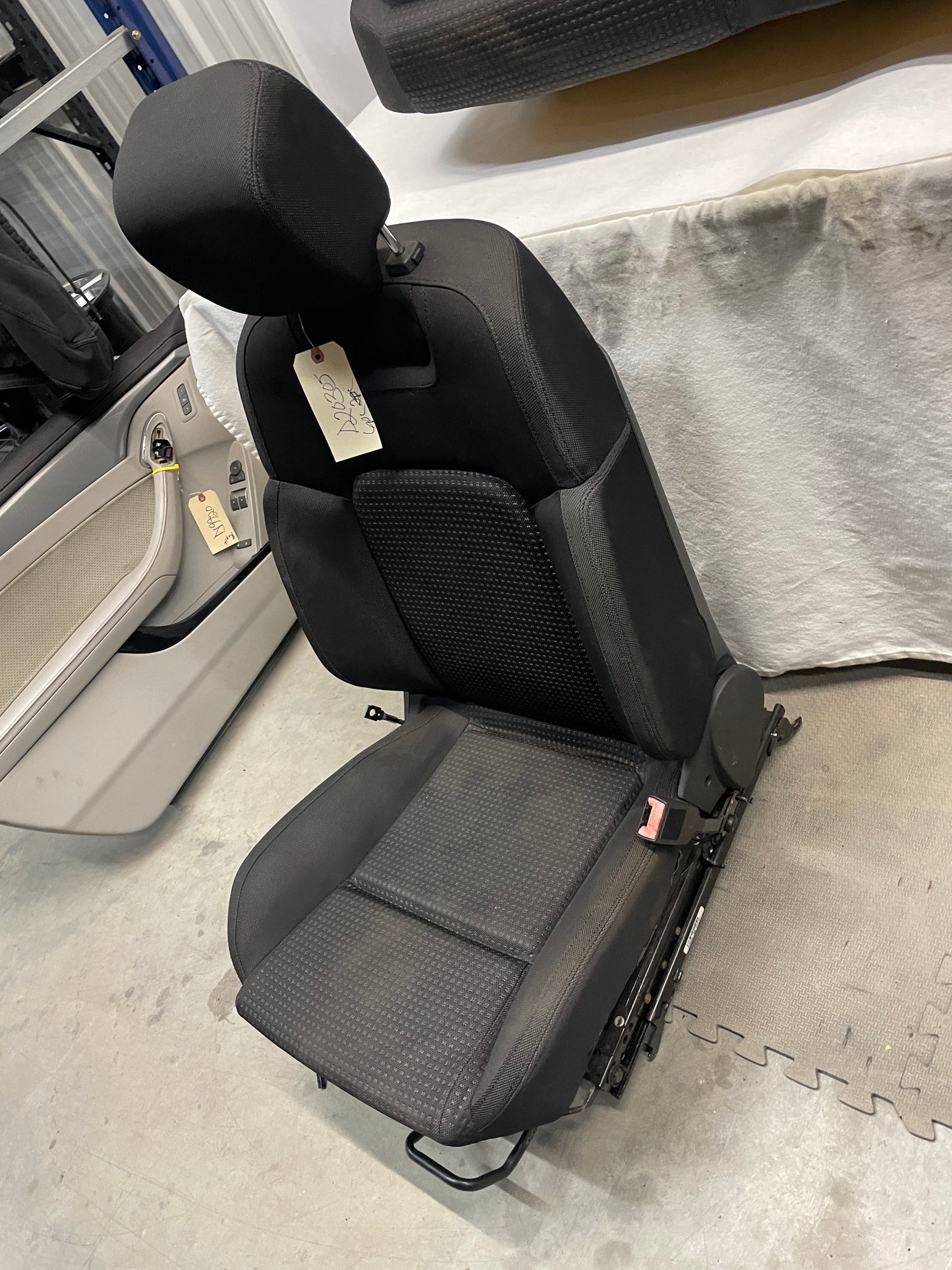 2009 Pontiac G8 GT Seats Fronts and Rears Black Cloth OEM - Day's Parts Yard