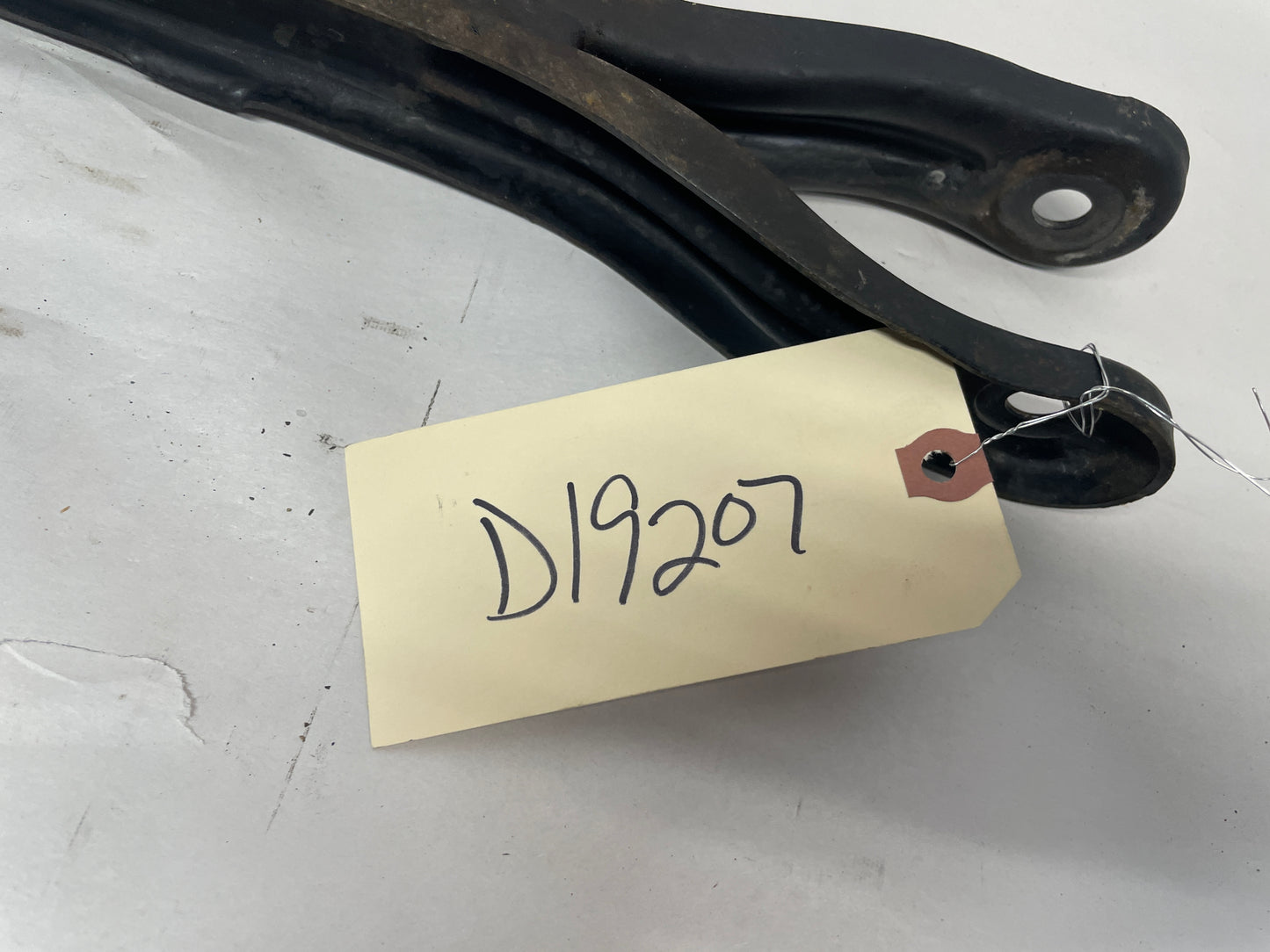 2013 Chevy Camaro 2SS LH Driver Rear Lower Control Trailing Drag Link Arm OEM - Day's Parts Yard