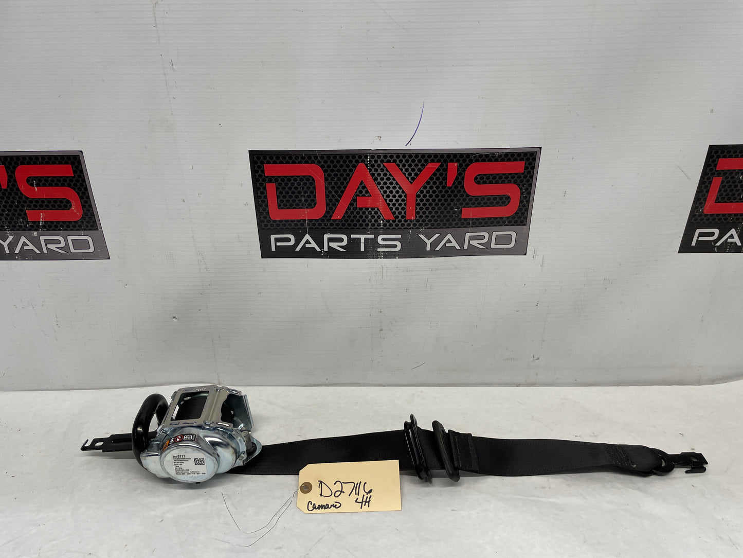2017 Chevy Camaro SS LH Driver Front Seat Belt Retractor OEM