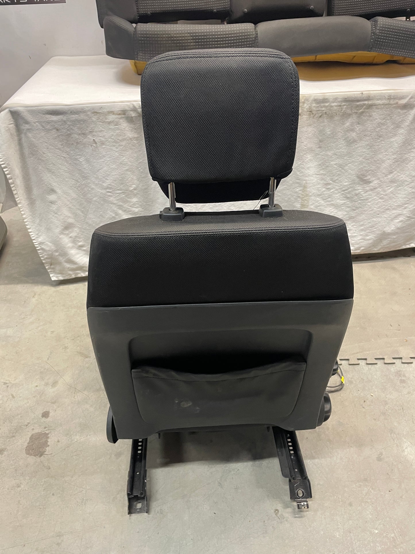 2009 Pontiac G8 GT Seats Fronts and Rears Black Cloth OEM - Day's Parts Yard