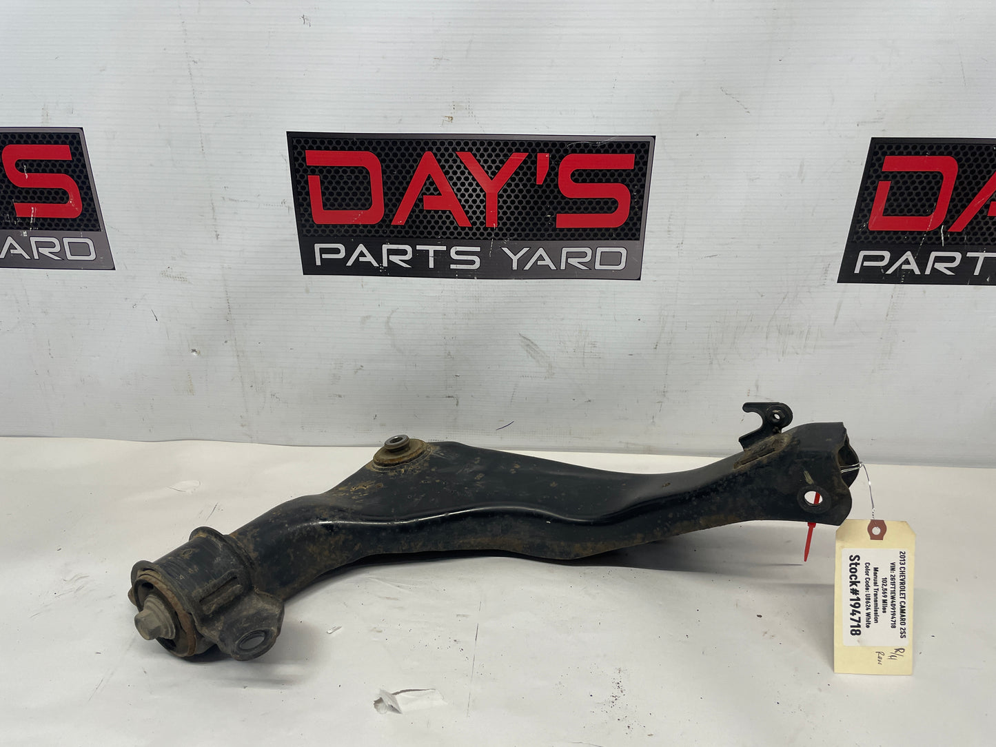 2013 Chevy Camaro 2S RH Passenger Rear Upper Control Arm OEM - Day's Parts Yard