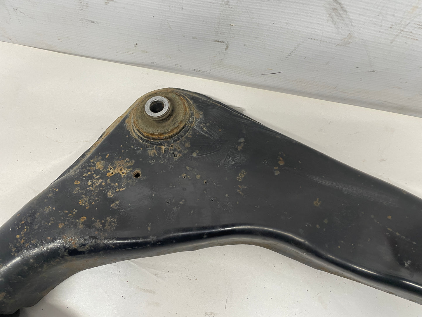 2013 Chevy Camaro 2S RH Passenger Rear Upper Control Arm OEM - Day's Parts Yard