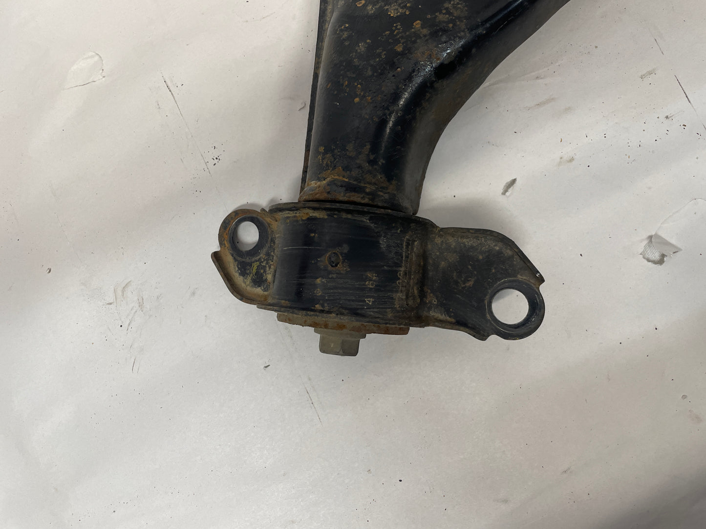 2013 Chevy Camaro 2S RH Passenger Rear Upper Control Arm OEM - Day's Parts Yard