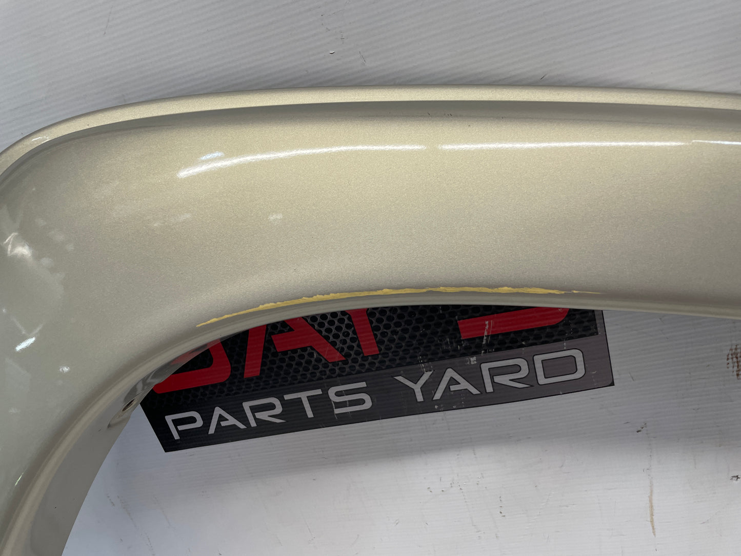 2005 Chevy Avalanche RH & LH Fender Guards OEM - Day's Parts Yard