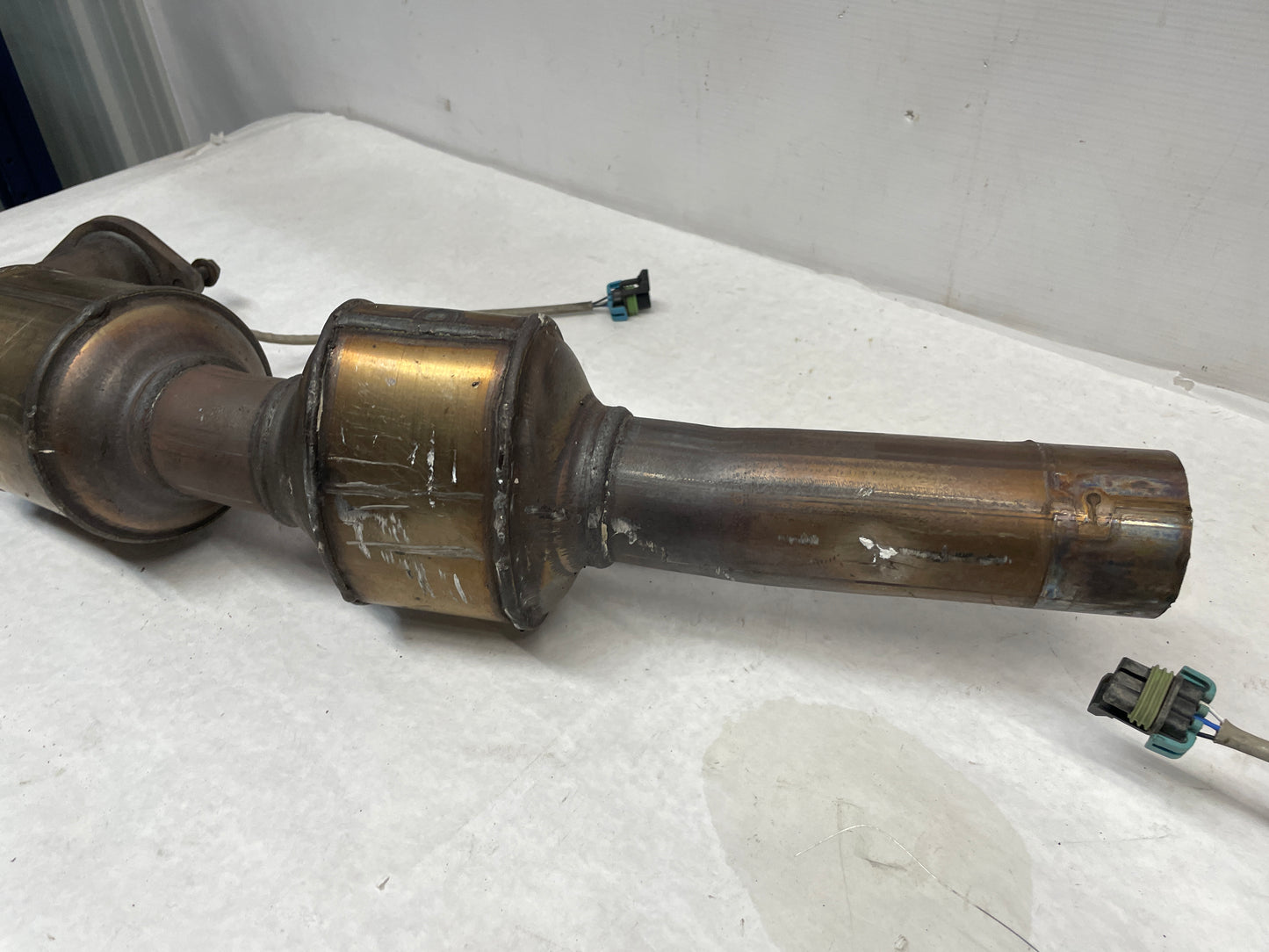 2013 Chevy Camaro ZL1 Exhaust Catalytic Converters OEM - Day's Parts Yard