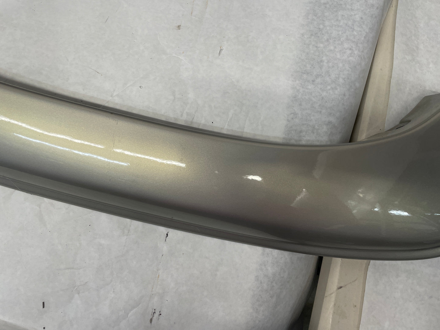 2005 Chevy Avalanche RH & LH Fender Guards OEM - Day's Parts Yard