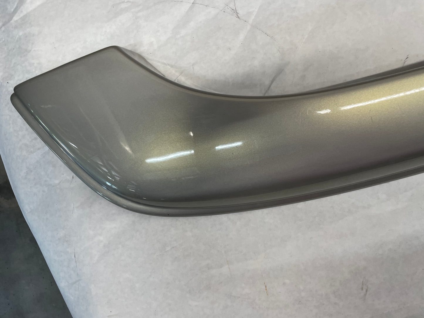 2005 Chevy Avalanche RH & LH Fender Guards OEM - Day's Parts Yard