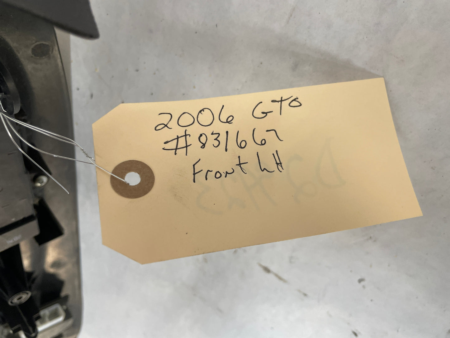 2006 Pontiac GTO LH Driver Front Power Seat Access Controls Buttons Module OEM