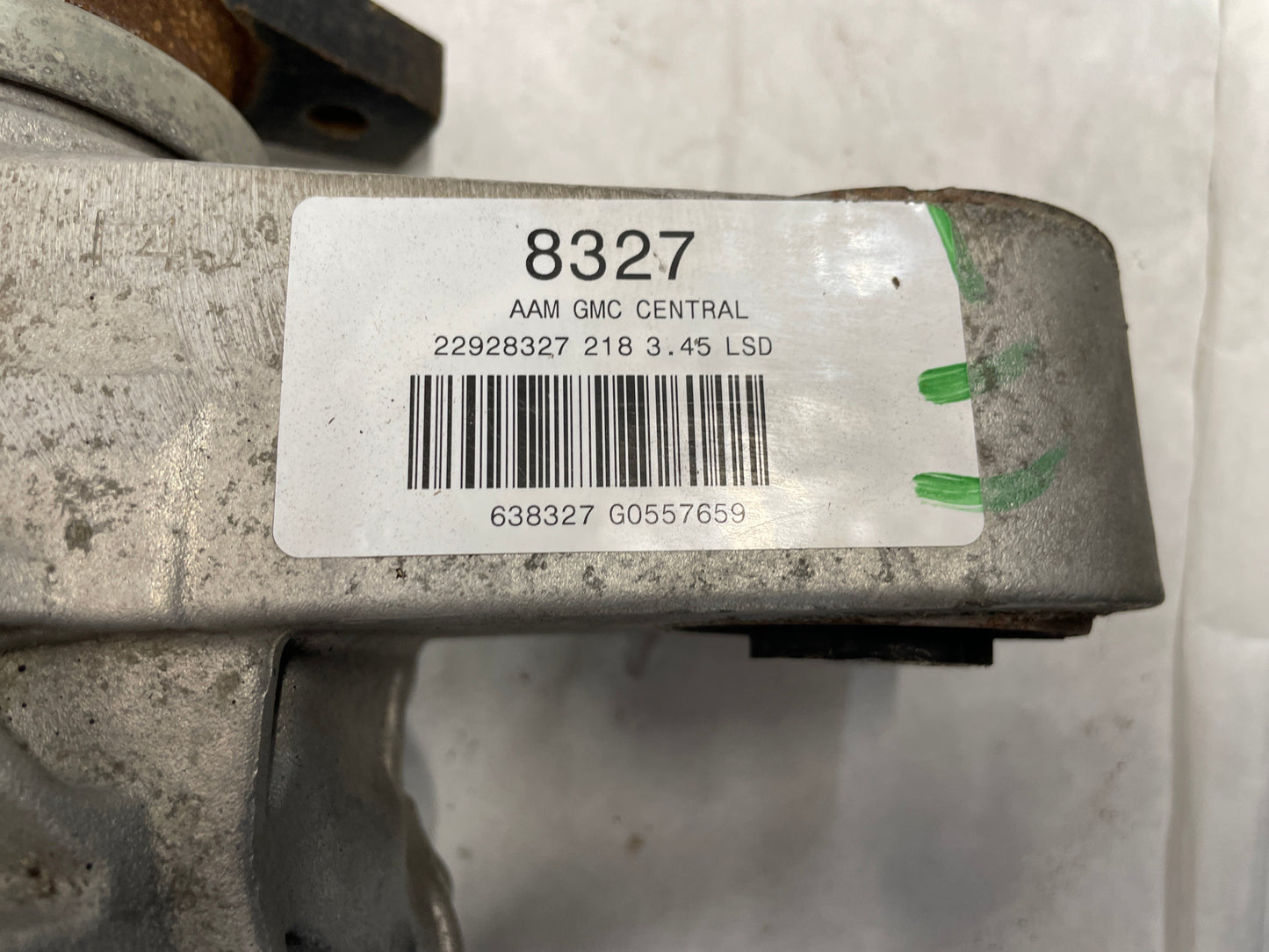 2014 Chevy Camaro SS Rear End Axle Differential Carrier 3.45 LSD OEM