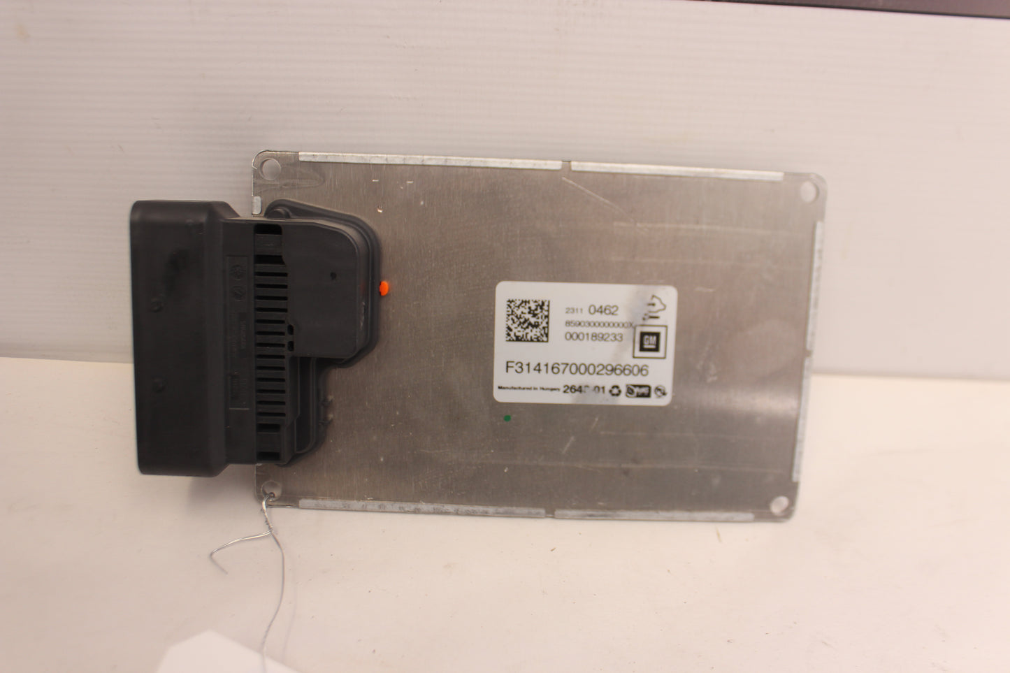2015 Chevy SS Sedan Over Head Console Dome Light OEM - Day's Parts Yard