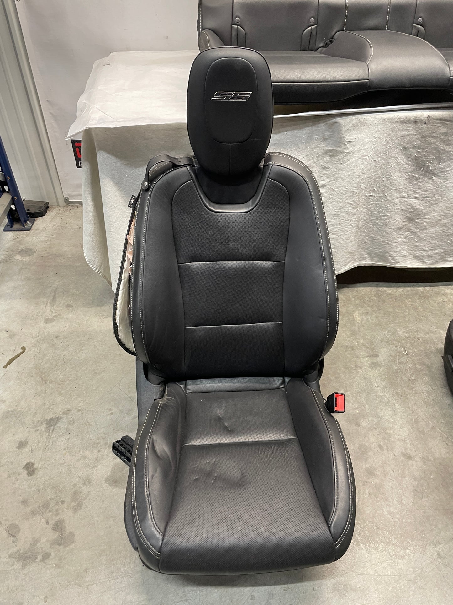 2015 Chevy Camaro SS Seats Front and Rears Black Leather OEM - Day's Parts Yard
