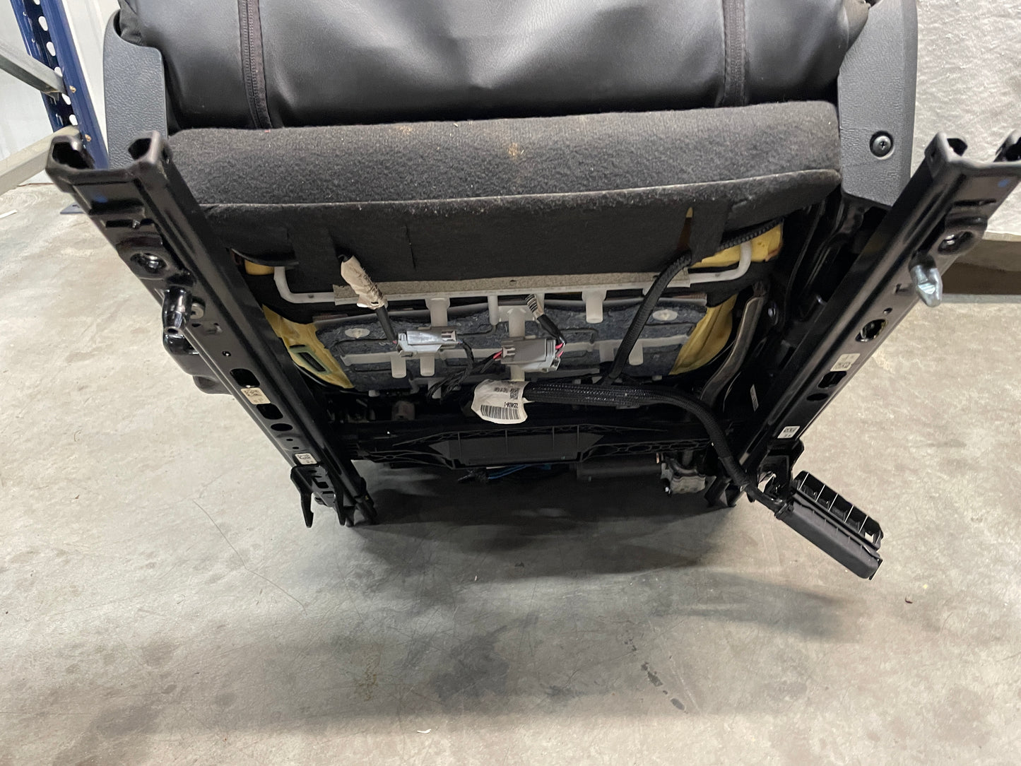 2015 Chevy Camaro SS Seats Front and Rears Black Leather OEM - Day's Parts Yard