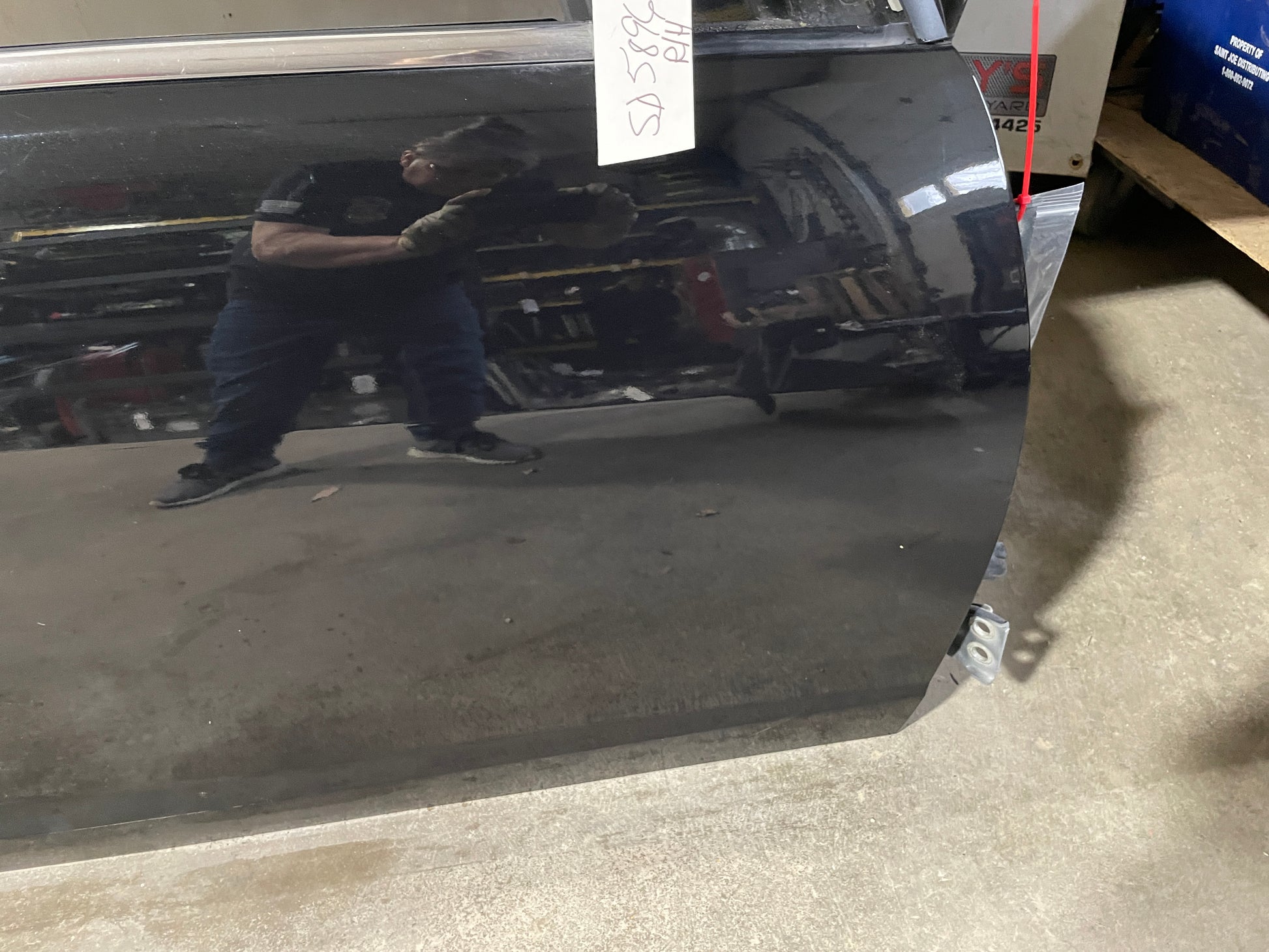 2015 Chevy SS Sedan Front RH Passenger Door OEM - Day's Parts Yard