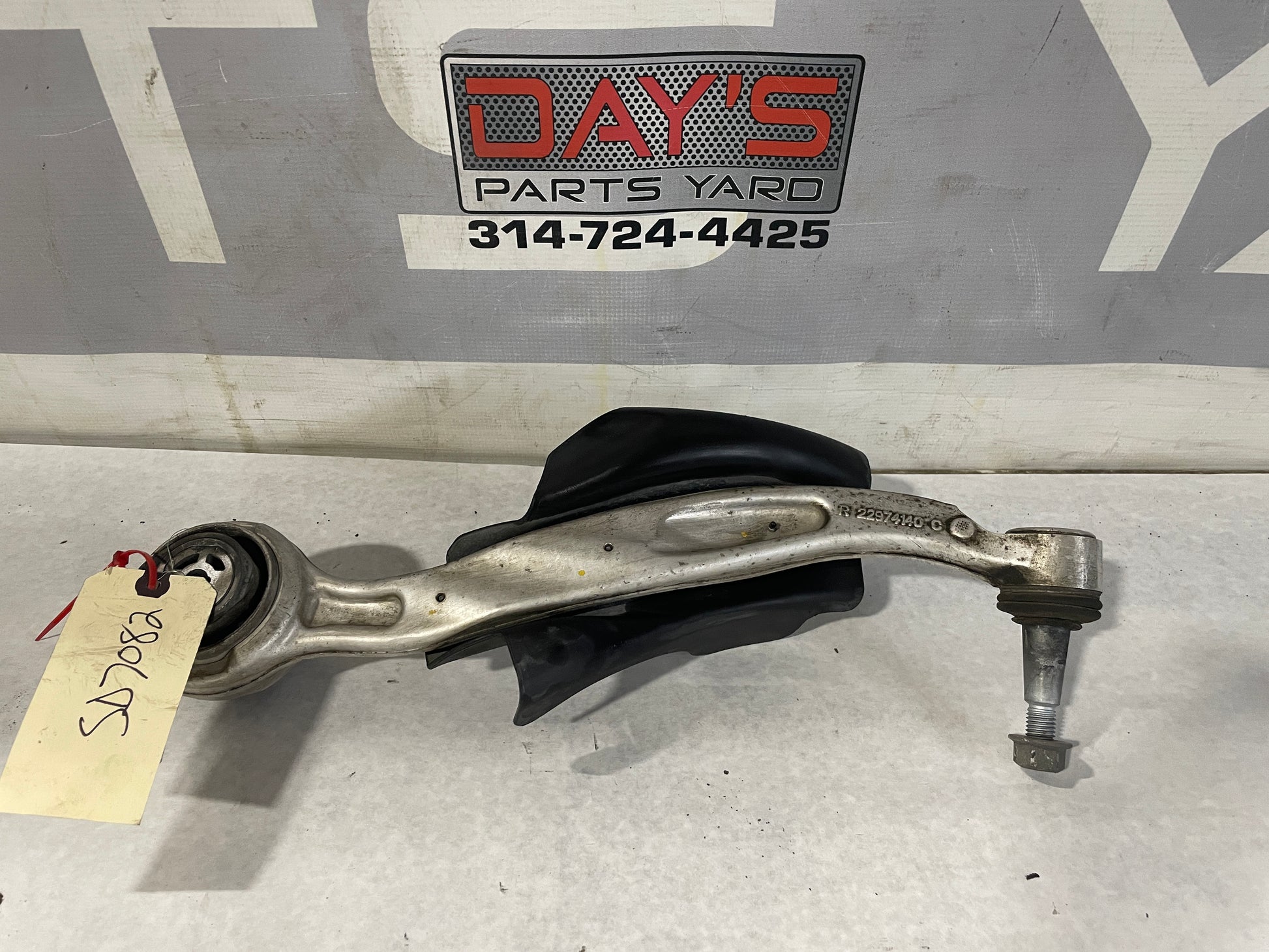 2016 Chevrolet Camaro SS Front RH Passenger Lower Control Arm OEM - Day's Parts Yard