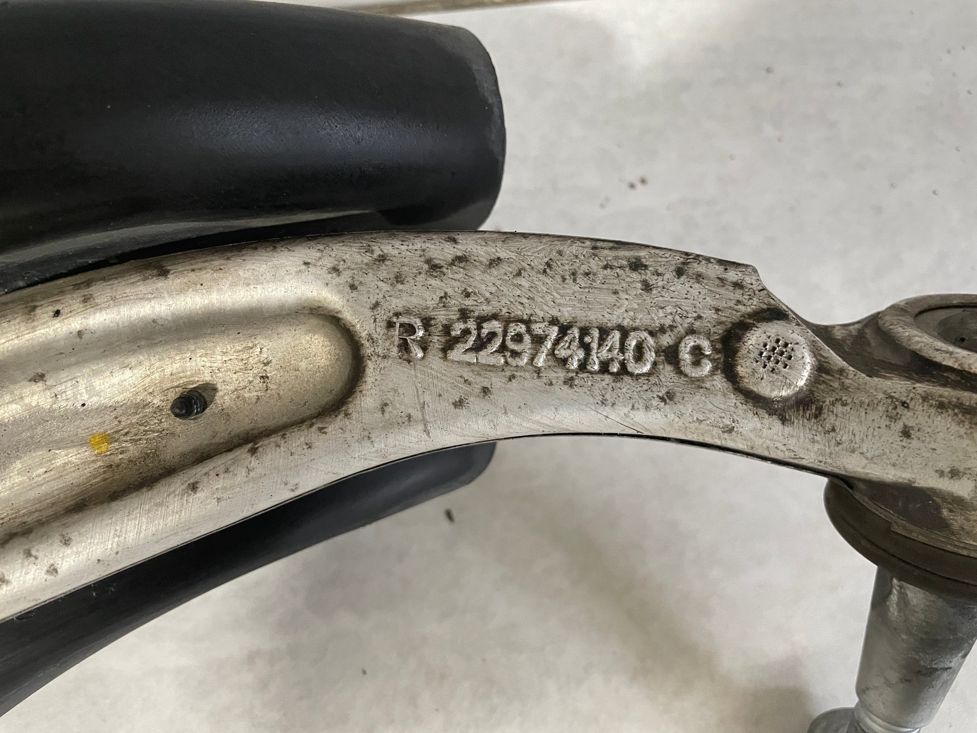 2016 Chevrolet Camaro SS Front RH Passenger Lower Control Arm OEM - Day's Parts Yard