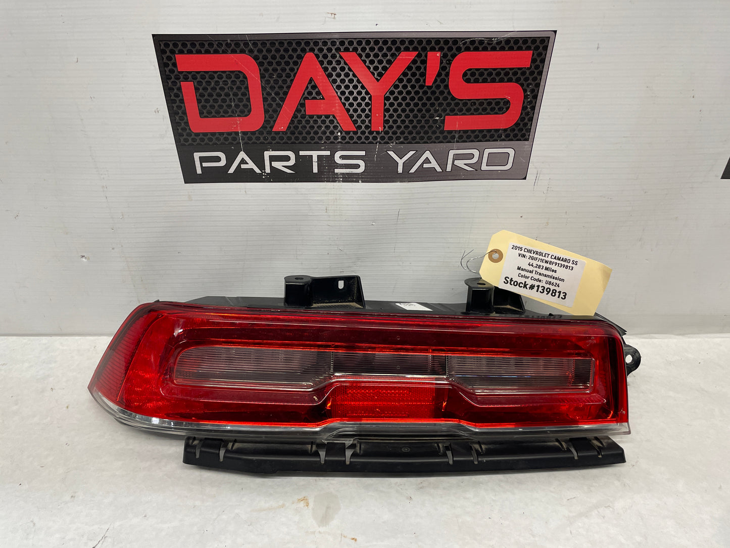 2015 Chevy Camaro SS LH Driver Taillight Tail Light Lamp LED OEM - Day's Parts Yard