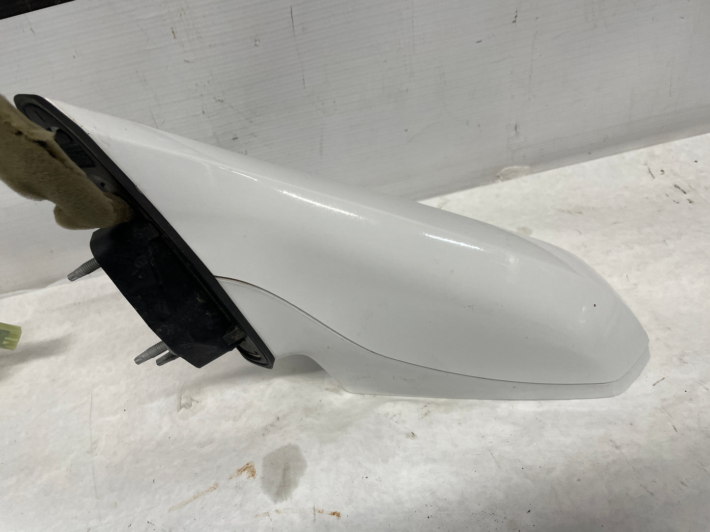 2015 Chevy Camaro SS LH Driver Exterior Mirror White OEM - Day's Parts Yard