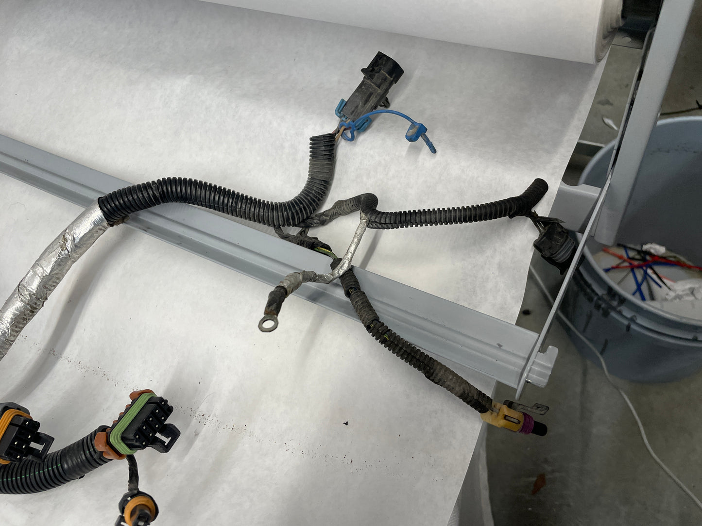 2002 Chevy Camaro SS Engine Motor Transmission Wire Wiring Harness OEM - Day's Parts Yard